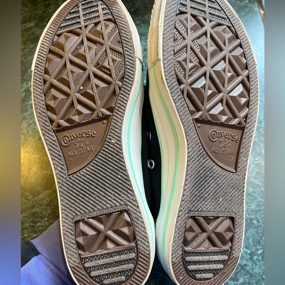 Converse Women’s Low Top Sneakers in Black and Mint with Double Tongue - Picture 4 of 8
